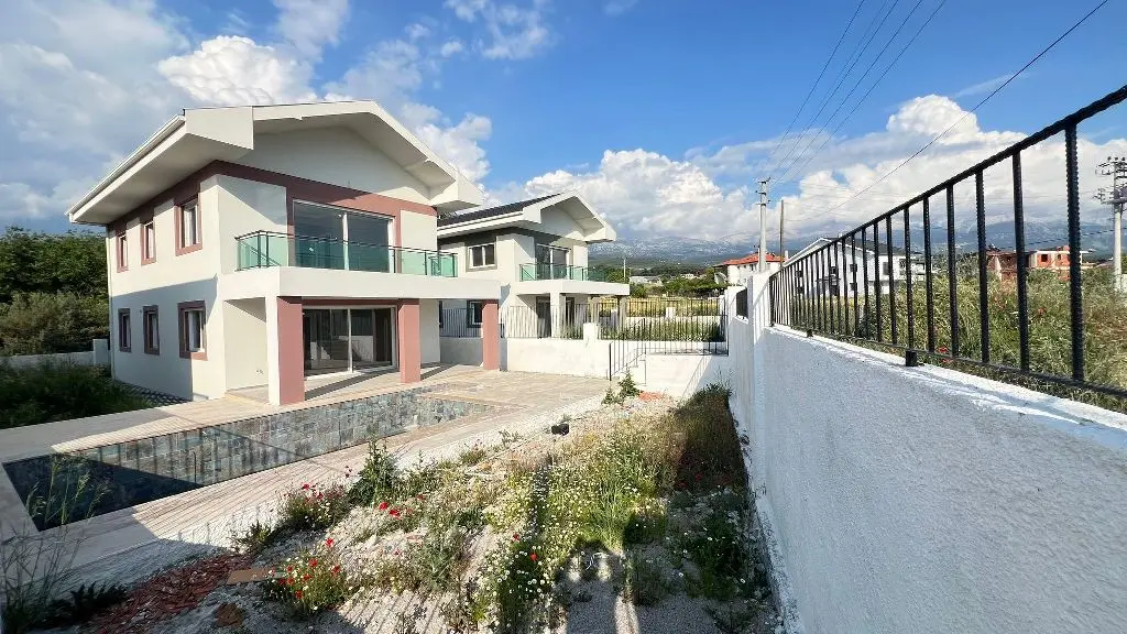 Real estate in Seydikemer